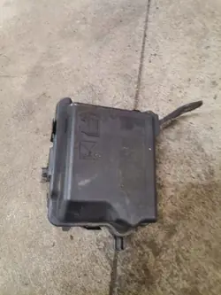 Zekeringkastdeksel Peugeot 2008 OEM kjhgfds