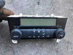 Luchtventilatiepaneel RENAULT LAGUNA 2 II 8200487008