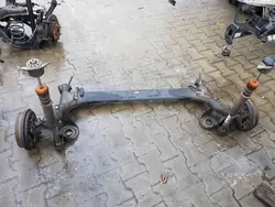 Poutre suspension arrière OEM TOC50110 pour SEAT Ibiza