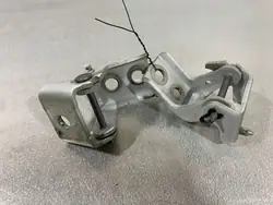 Paumelles de portes avant OEM FBZ18762 pour Peugeot 5008