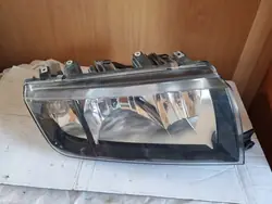 Farol dianteiro direito Skoda Fabia I 1999-2008