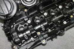 Couvercle de soupape BMW F10 F01 E70 F15 - 8510234