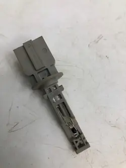 Capteur de température du liquide de refroidissement SEAT LEON (KL1) 1EE907543