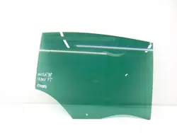 Ventana lateral derecha trasera VW Passat OEM YC18287213004