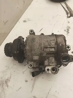 Compressore aria condizionata Volkswagen OE 7H0820805H