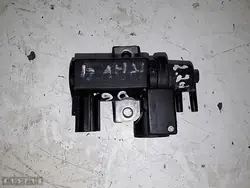 2006 Toyota RAV4 Vacuum Solenoid 25819-00011
