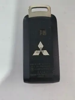 Mitsubishi Älyavain OEM G8D-644M-KEY-E - Käytetty