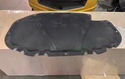 Aislamiento de capó OEM 5G0863831 para VW Golf VII
