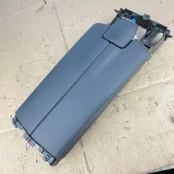 Keskikyynärnoja nahka OEM 2125409010 Mercedes W212