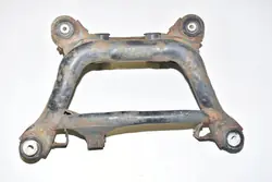 Essieu Arrière BMW X3 E83 OEM 33303448900 Occasion