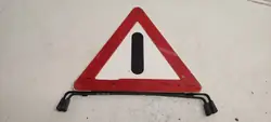 Varoituskolmio OEM 1405900312 Mercedes W124