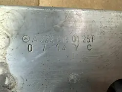 Mercedes drivaxelsstöd OEM A2226190125