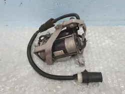 Audi A8 D3 Veringscompressor OEM 4E0616008K