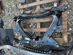 TESLA MODEL 3 MODEL Y Bakre Ram 1044580-01-D