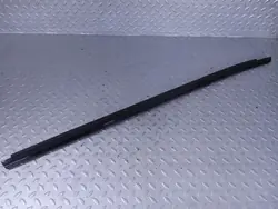 Garniture vitre arrière côté droit OEM 51359881634 BMW XM