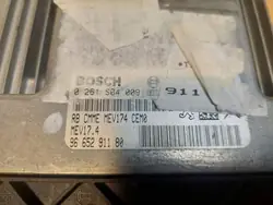 Conector Computador Peugeot OEM 0261S04009 Usado