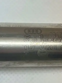 OEM 079133316BE Rechter inspuitrail voor Audi Bentley 4.0 TFSI