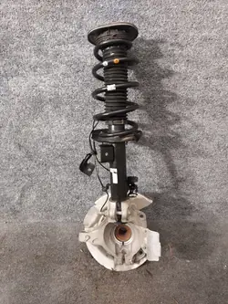 Jaguar E-Pace McPherson-jousitus vasen OEM J9C318K001AF