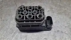 Distributeur d'air suspension OEM 1S15240027 pour VW Touareg