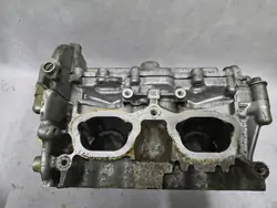 Subaru FB20 Moottorin Sylinterikansi Oikea OEM 11039AC610