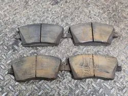 Pastilhas de travão dianteiras Volvo OE PES18844 - Usadas