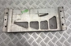 Lämmönvaihdin OEM 343213 Ferrari 488 Pistalle