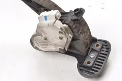 Begagnad gaspedal OEM 30683516 för Volvo V70