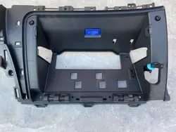 Konsolram OEM 84760-N7100 för Hyundai Tucson IV