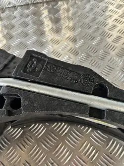 VW T-Roc reparatieset OEM 5G0012115AB - Gebruikt