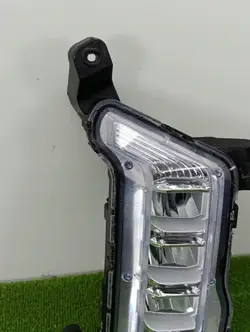 OEM 83202-38100 K&B Halogeeni LED DRL Oikea Etu