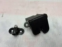 Baklucka Lås Volkswagen Caddy 2017