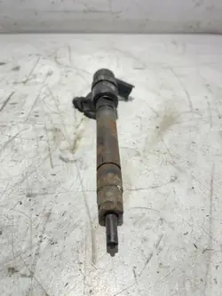 Injecteur Volvo V70 2007 OEM 307502832504