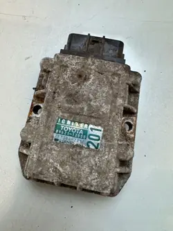 Lexus LS 400 Ontstekingsmodule OEM 8962112050