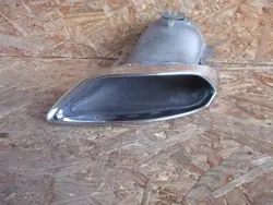 Ford OE DS73-17G771-BB Avgasrörsslut - Begagnad
