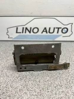 Poignée intérieure droite arrière OEM 1808764 BMW 5 E28