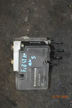 Bomba ABS Ford Fiesta OEM 5WK84100 - Usada