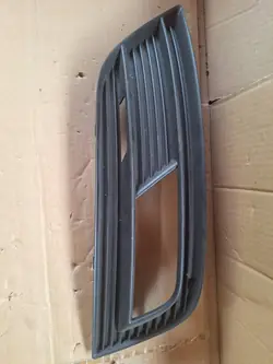 Rejilla de Parachoques Izquierda Audi A4 B8 Lift