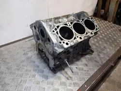 Motorblock VW ROUTAN 4.0L bensin 2008 OEM 04593586AB