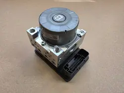 Begagnad ABS-pump OEM 3451-6875558-01 för BMW