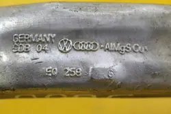Pivot droit avant OEM 4E0258G pour Audi A8 D3