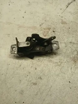 Mercedes-Benz C W202 Gâche de serrure OEM 0067801635