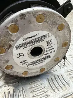 Almofada suspensão traseira direita OEM 200124316