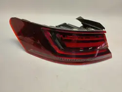 VW Arteon 3G8 2018 Vasen Takavalo OEM 3G8945207J