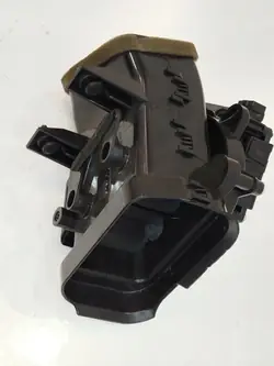 Conducto de aire izquierdo OEM 4H1819353A Audi A8 D4