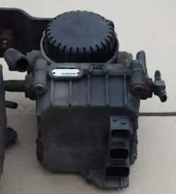 OEM 1867005 EBS-venttiilimodulaattori Etuakseli DAF
