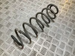 Hintere rechte Stoßdämpferfeder OEM 5Q0511121 für Skoda Octavia