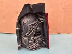 VW T5 LIFT MULTIVAN LINKES RÜCKLICHT OEM 7E5 945 095 E