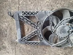 Framre rem OEM 940002904 för Ford Transit Connect 2.2L