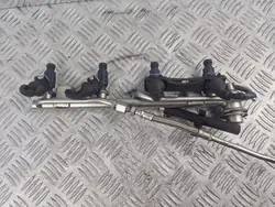 Rampe d'injection OEM 06B133551M pour Volkswagen Passat B5
