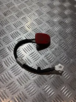 OEM 9834292680 Pluspol-Klemme für Citroen/Peugeot